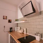 Miralex - Moonlight Apartment Mamaia