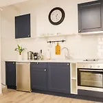 Miralex - Moonlight Apartment Mamaia